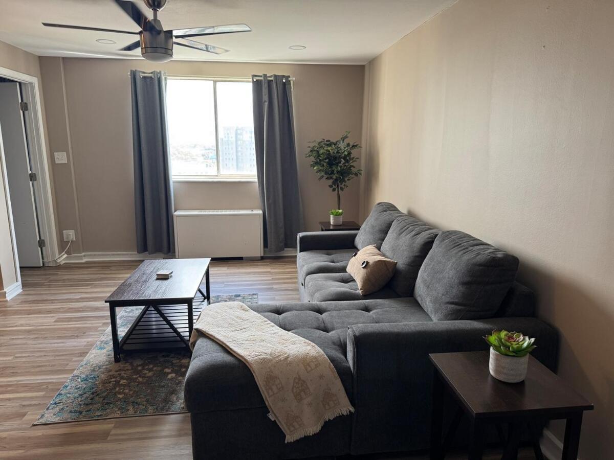 Apartment Great Place To In Atlanta!